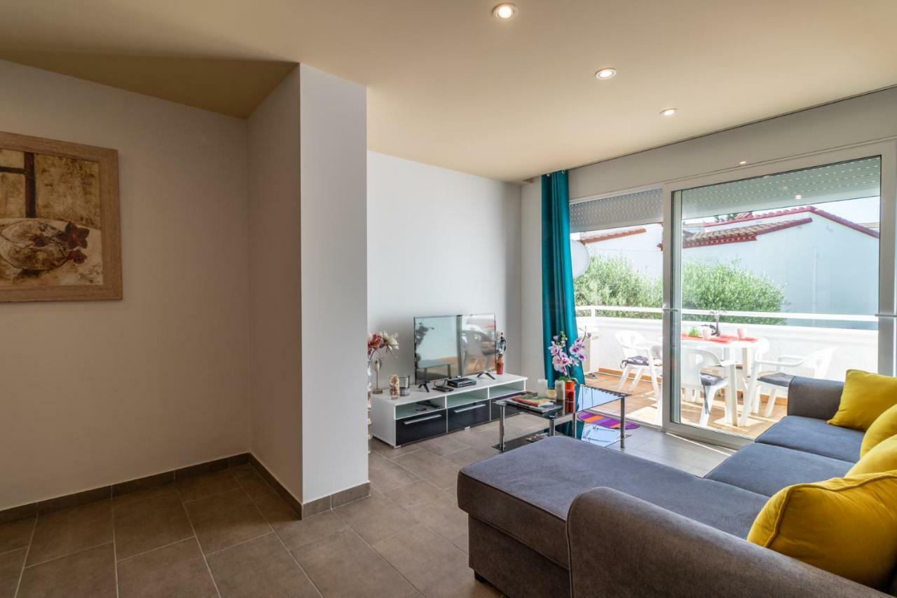 Goldhome - Valira Empuriabrava Zewnętrze zdjęcie