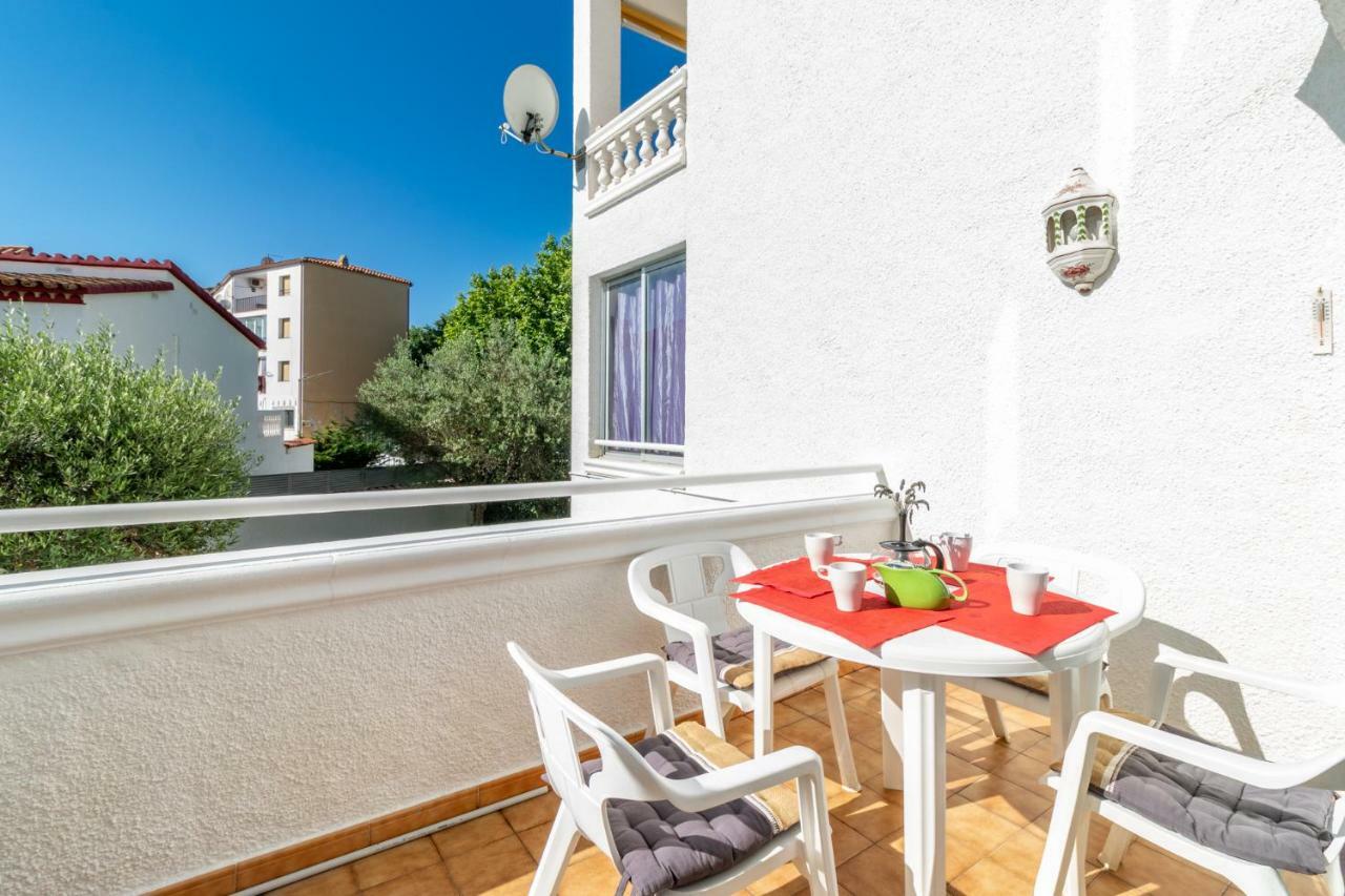 Goldhome - Valira Empuriabrava Zewnętrze zdjęcie